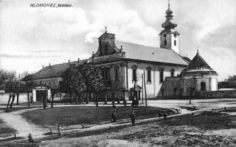 Kostol a kláštor