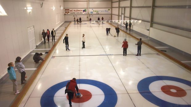 Trojkráľový curlingový turnaj v BA
